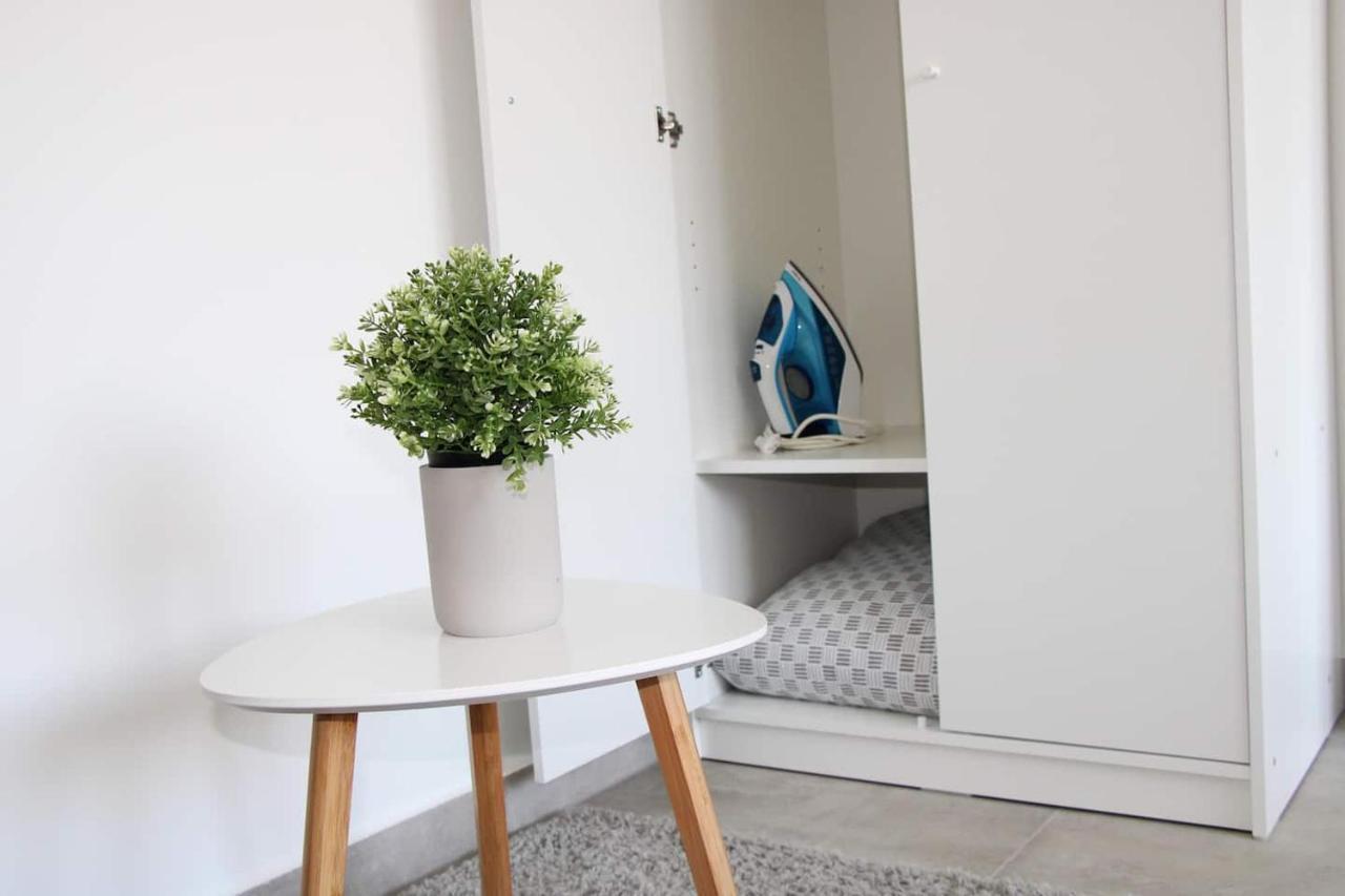 New & Modern Apartment With Beautiful Lake View! ลูกาโน ภายนอก รูปภาพ